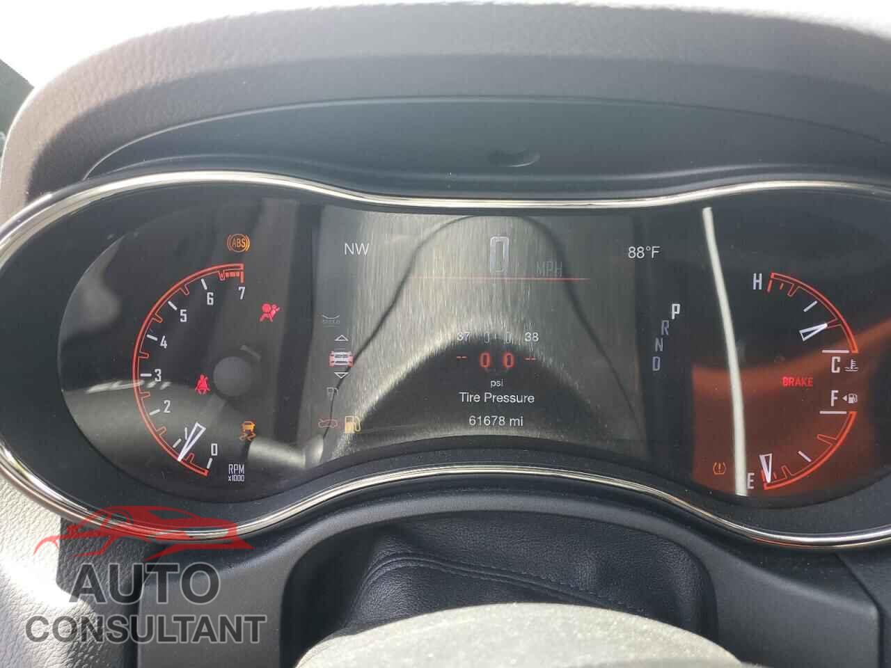 DODGE DURANGO 2018 - 1C4RDJDG3JC483041