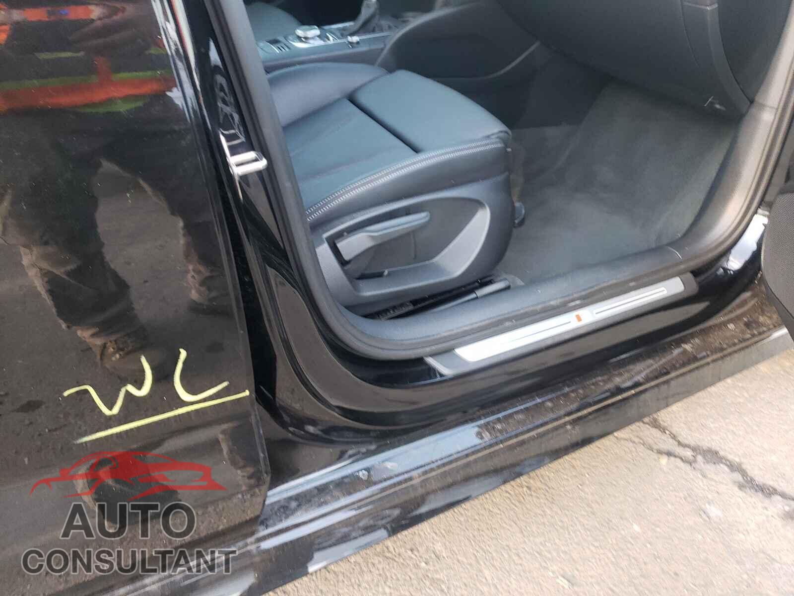AUDI A3 2020 - WAUBEGFF4LA102914