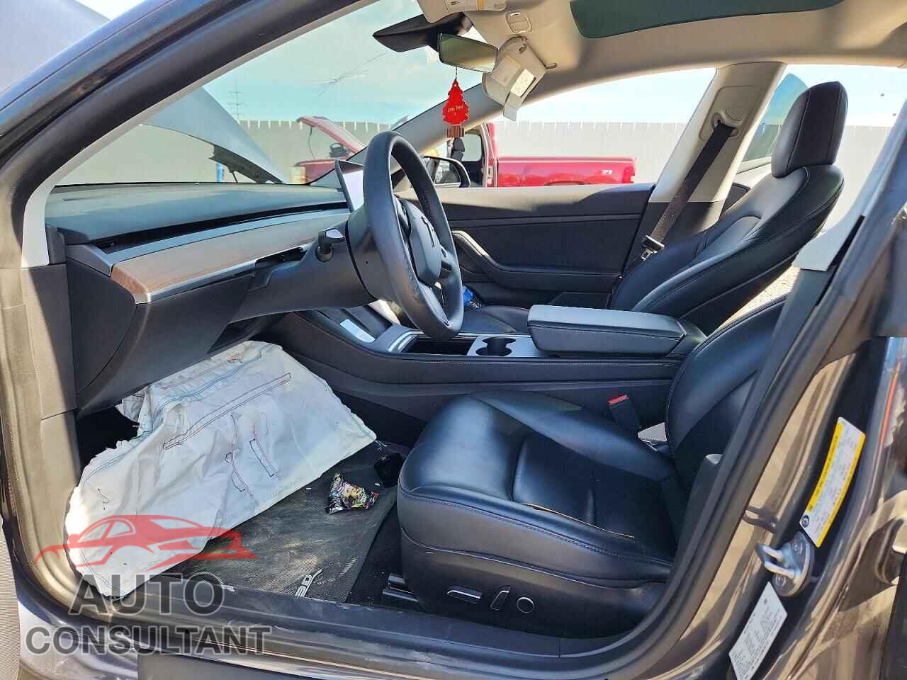 TESLA MODEL 3 2021 - 5YJ3E1EA2MF907331