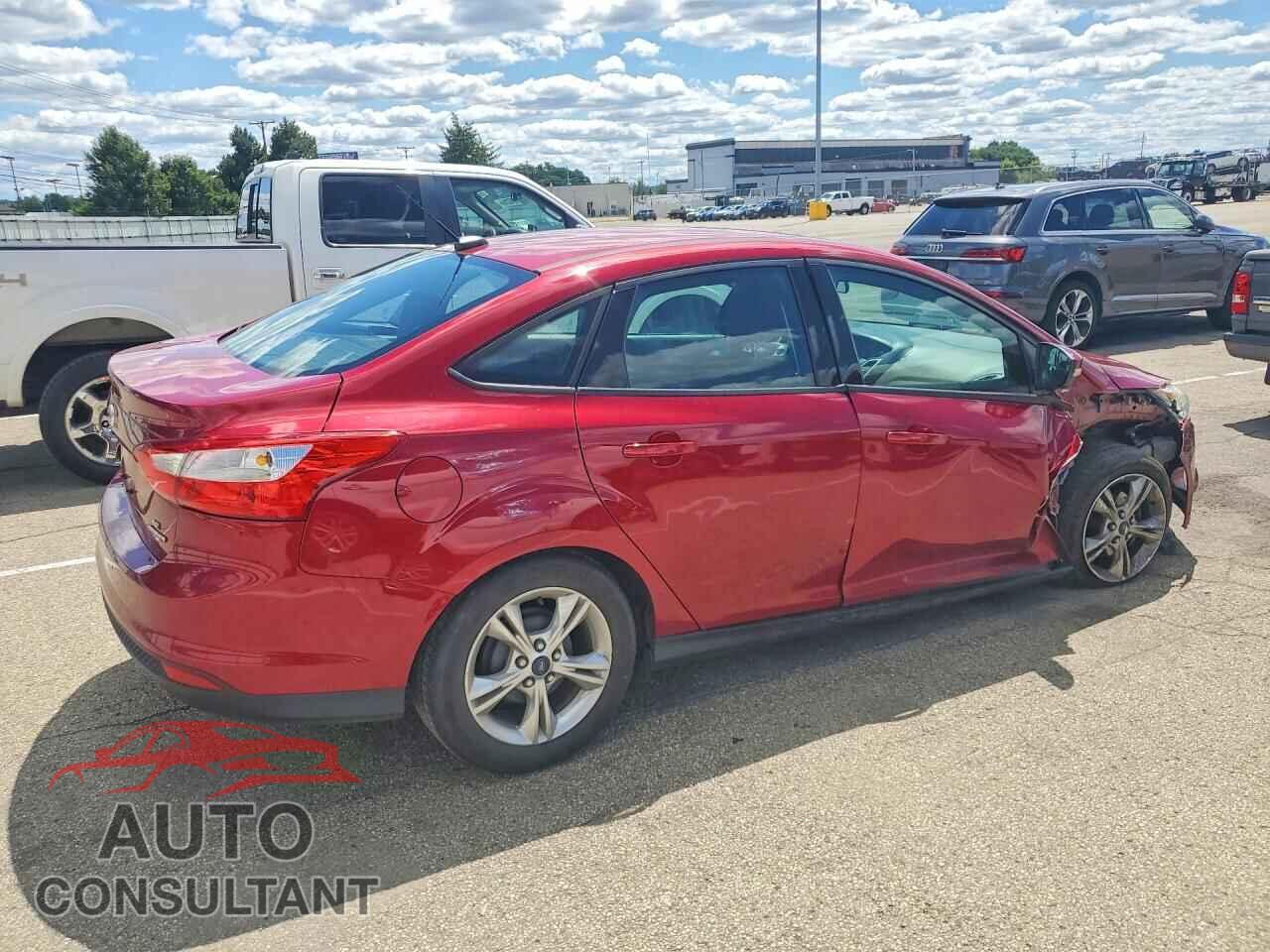 FORD FOCUS 2014 - 1FADP3F29EL174197