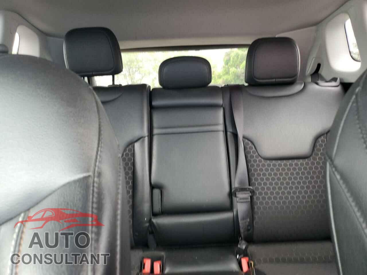 JEEP COMPASS 2019 - 3C4NJDBB2KT697024
