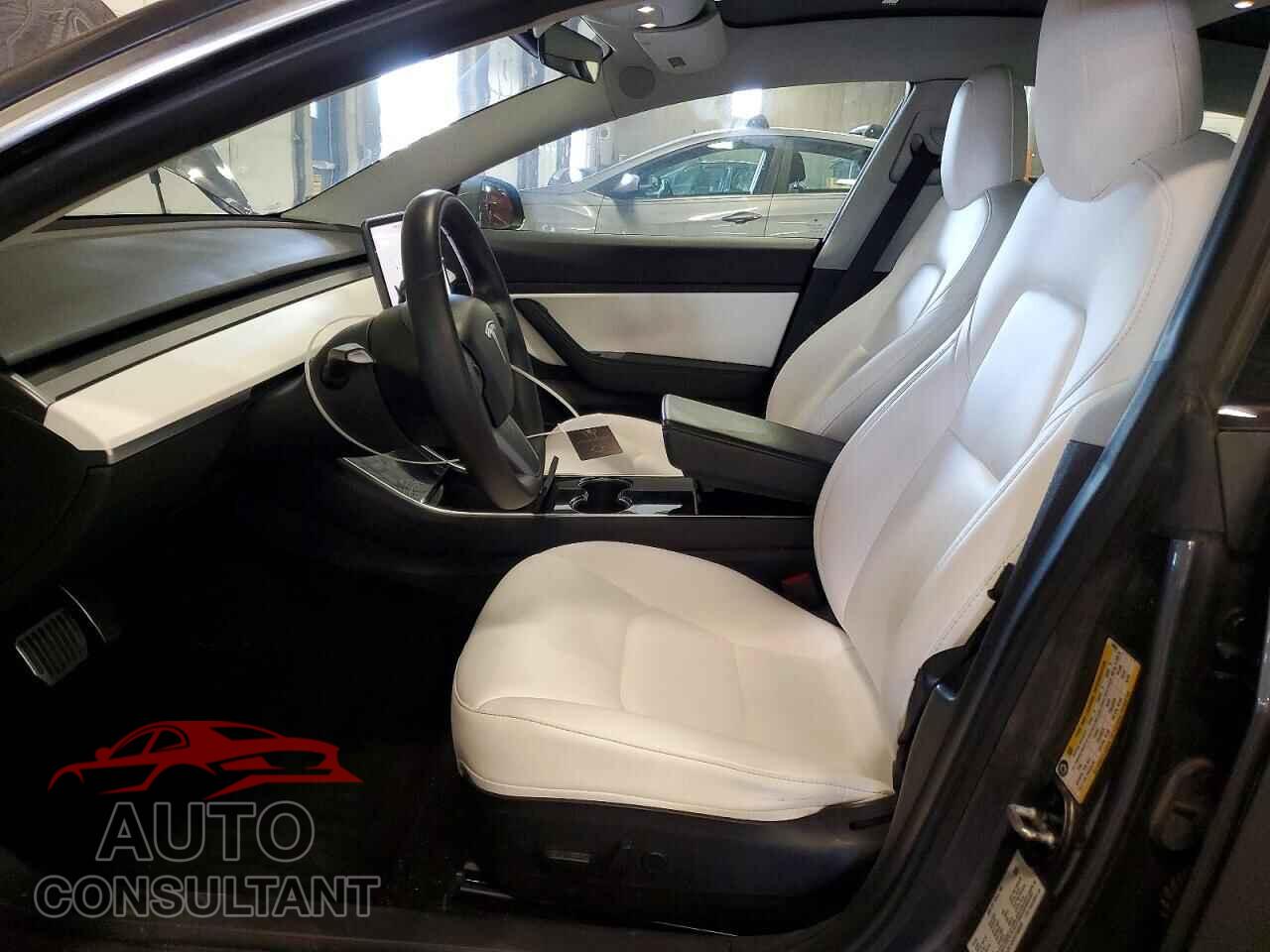 TESLA MODEL 3 2020 - 5YJ3E1EA7LF740933