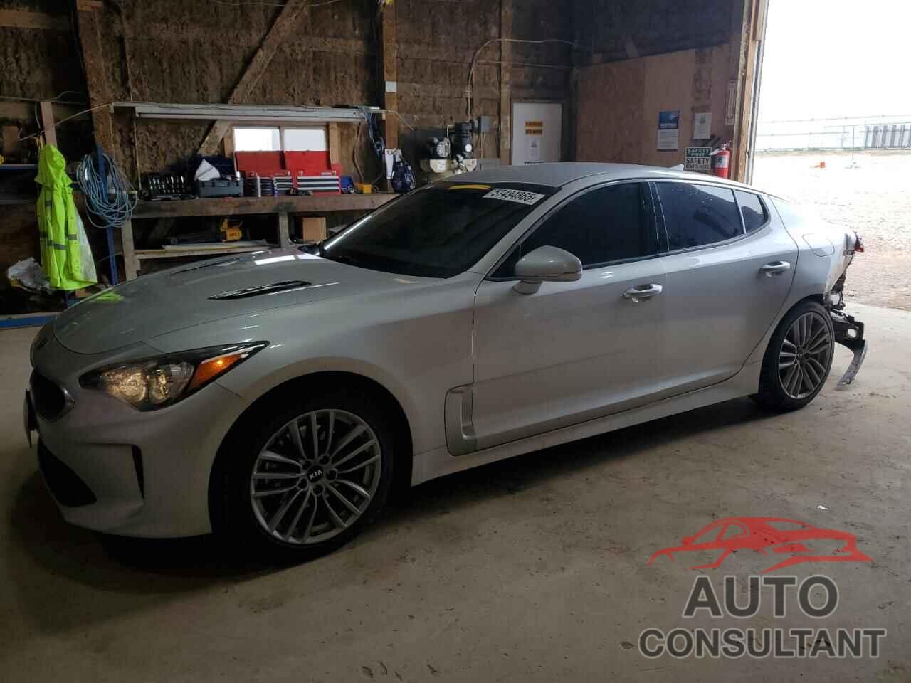 KIA STINGER 2018 - KNAE15LA6J6019751