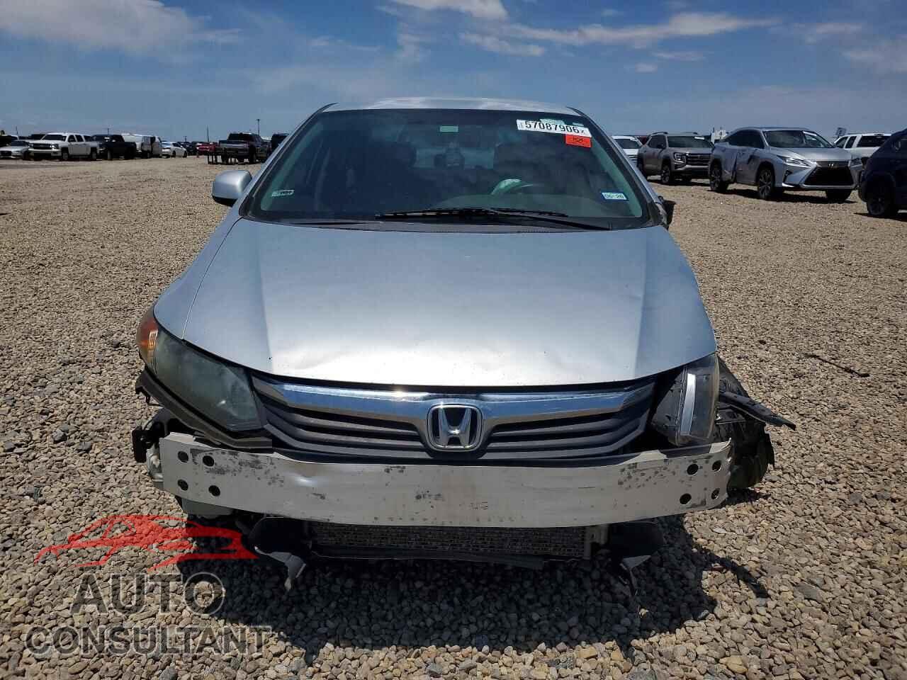 HONDA CIVIC 2012 - 2HGFB2F55CH575683