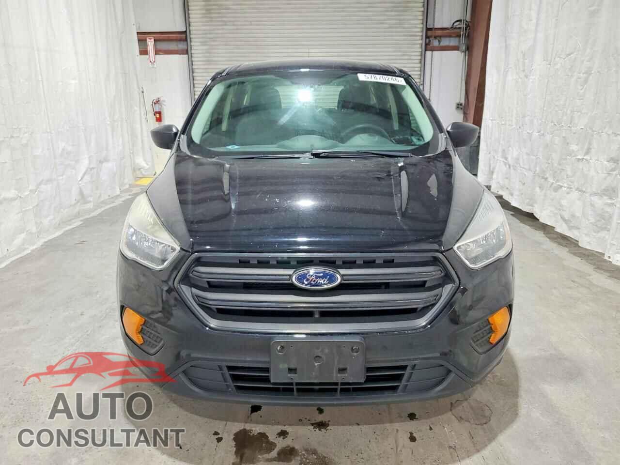 FORD ESCAPE 2017 - 1FMCU0F73HUB76014