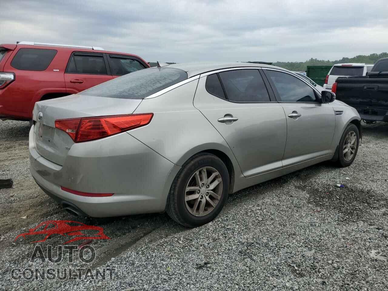 KIA OPTIMA 2013 - KNAGM4A71D5401262