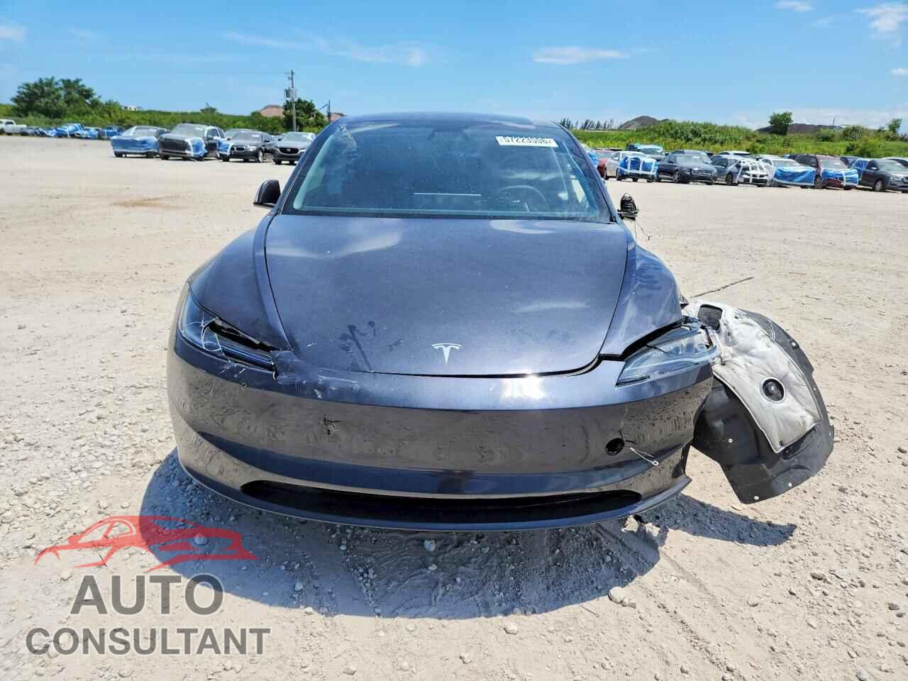 TESLA MODEL 3 2024 - 5YJ3E1EB1RF808659