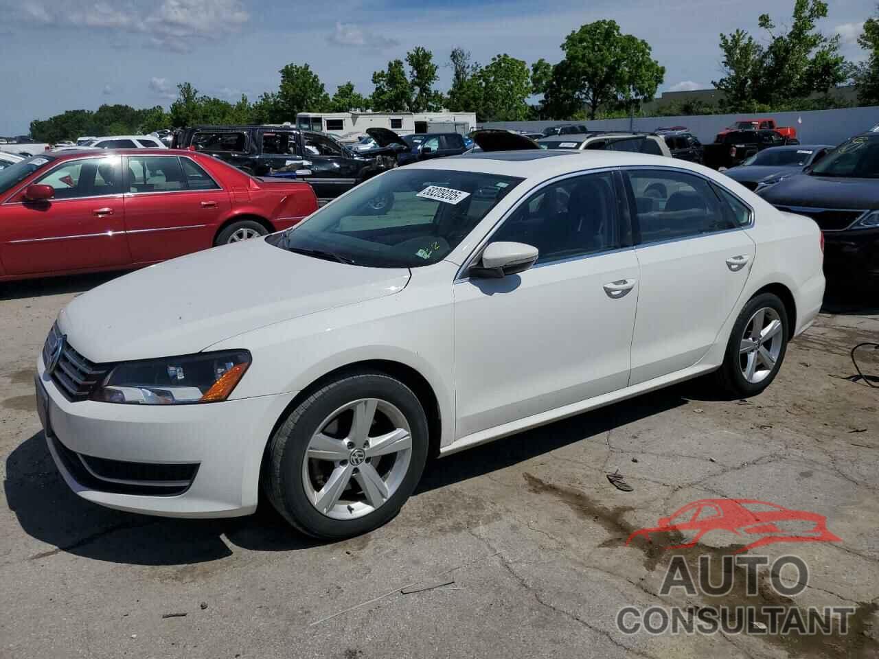 VOLKSWAGEN PASSAT 2012 - 1VWBN7A30CC086342