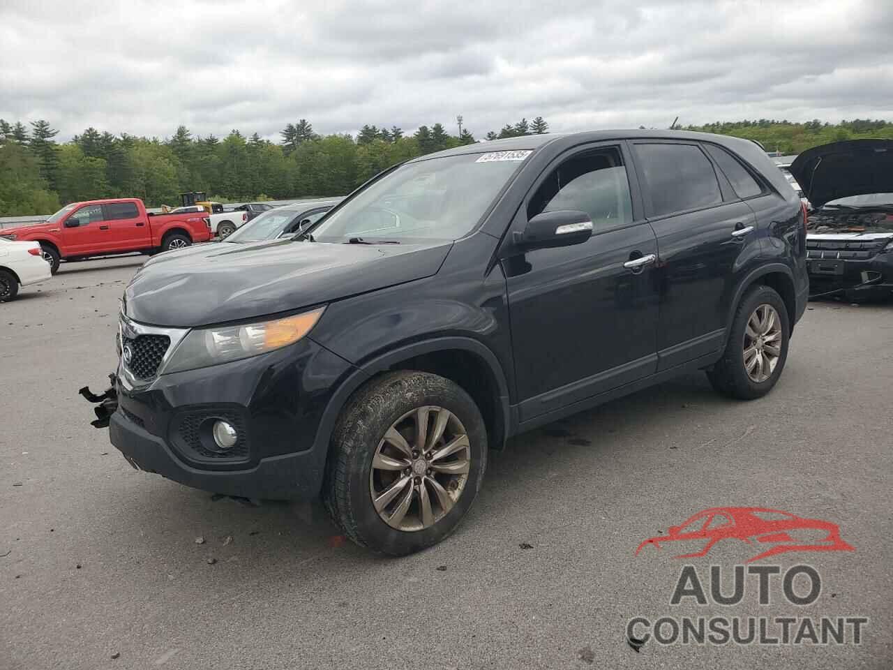 KIA SORENTO 2011 - 5XYKU3A18BG027921