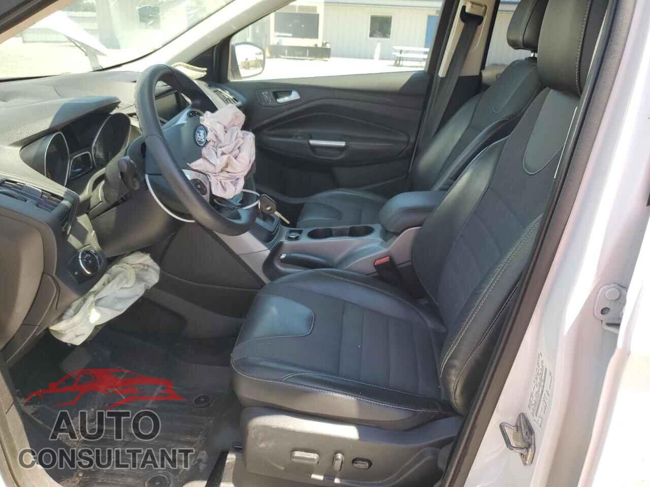FORD ESCAPE 2014 - 1FMCU0GX4EUE46328