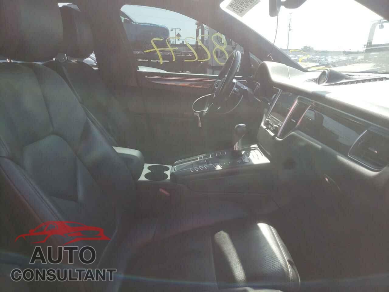 PORSCHE MACAN 2017 - WP1AA2A56HLB03519