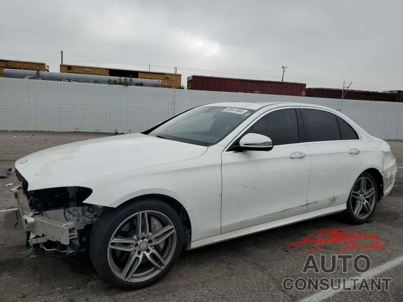 MERCEDES-BENZ E-CLASS 2017 - WDDZF4JB6HA067095