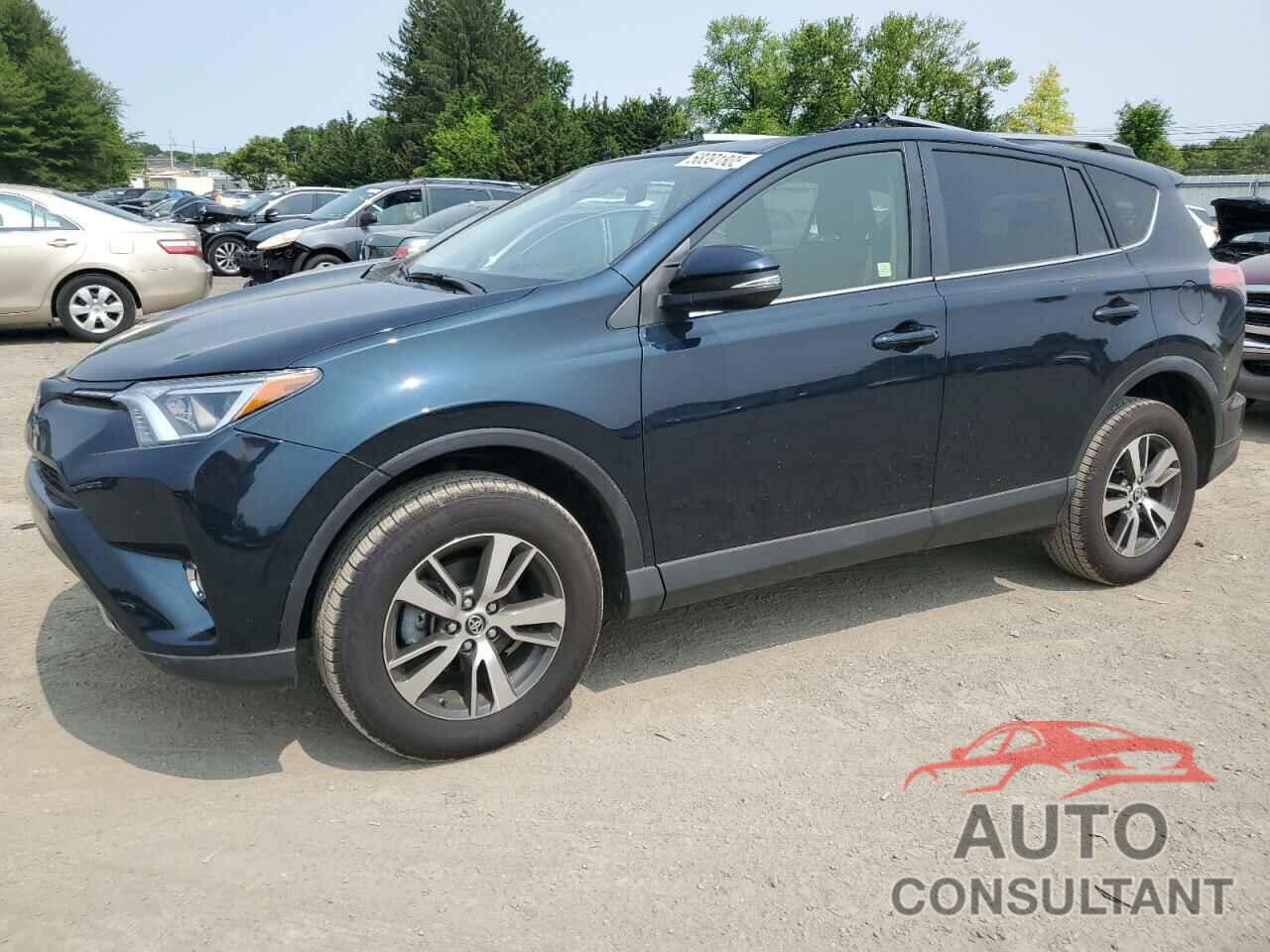 TOYOTA RAV4 2018 - JTMRFREV9JJ237256