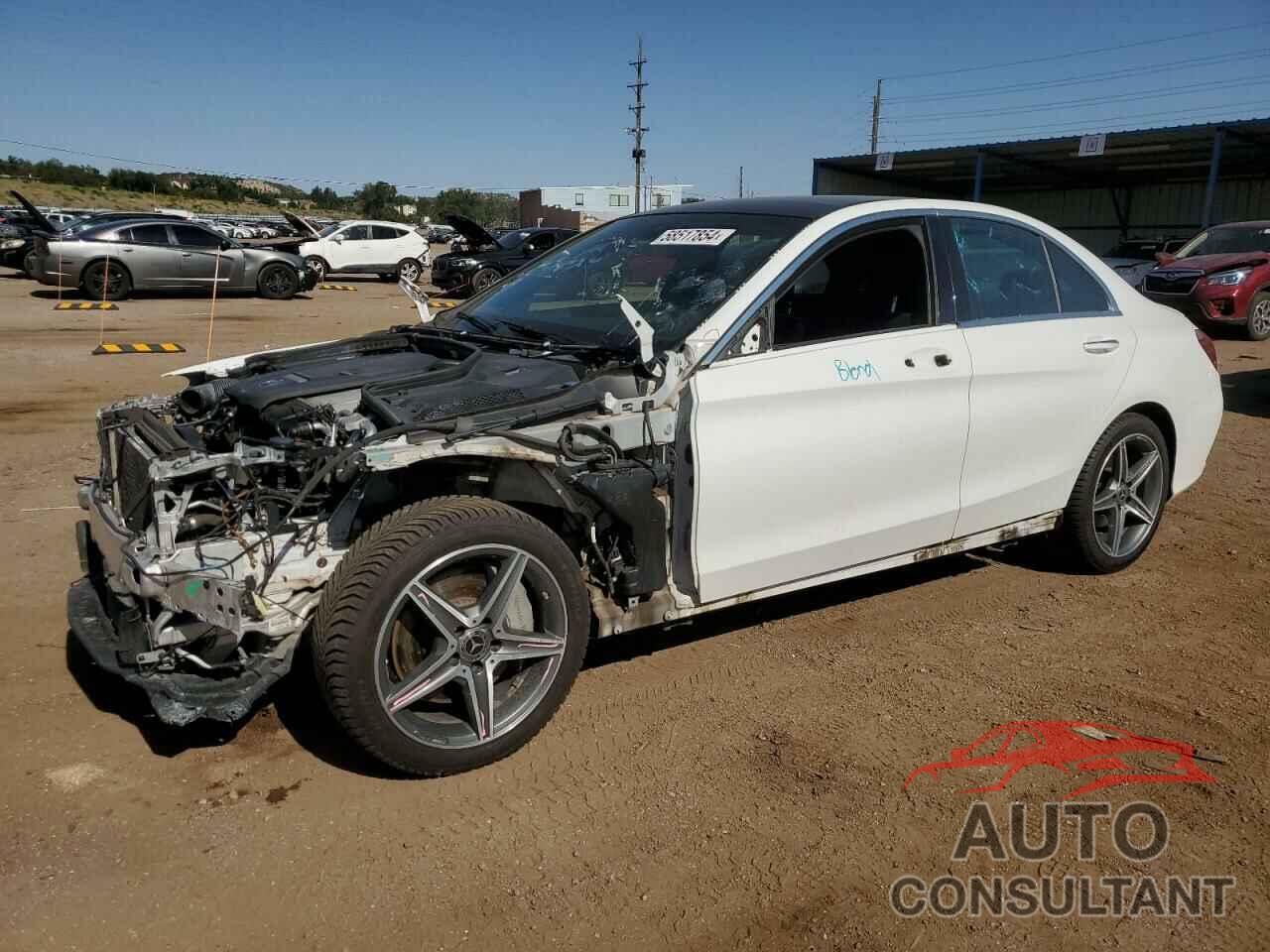 MERCEDES-BENZ C-CLASS 2018 - 55SWF4KB5JU250592