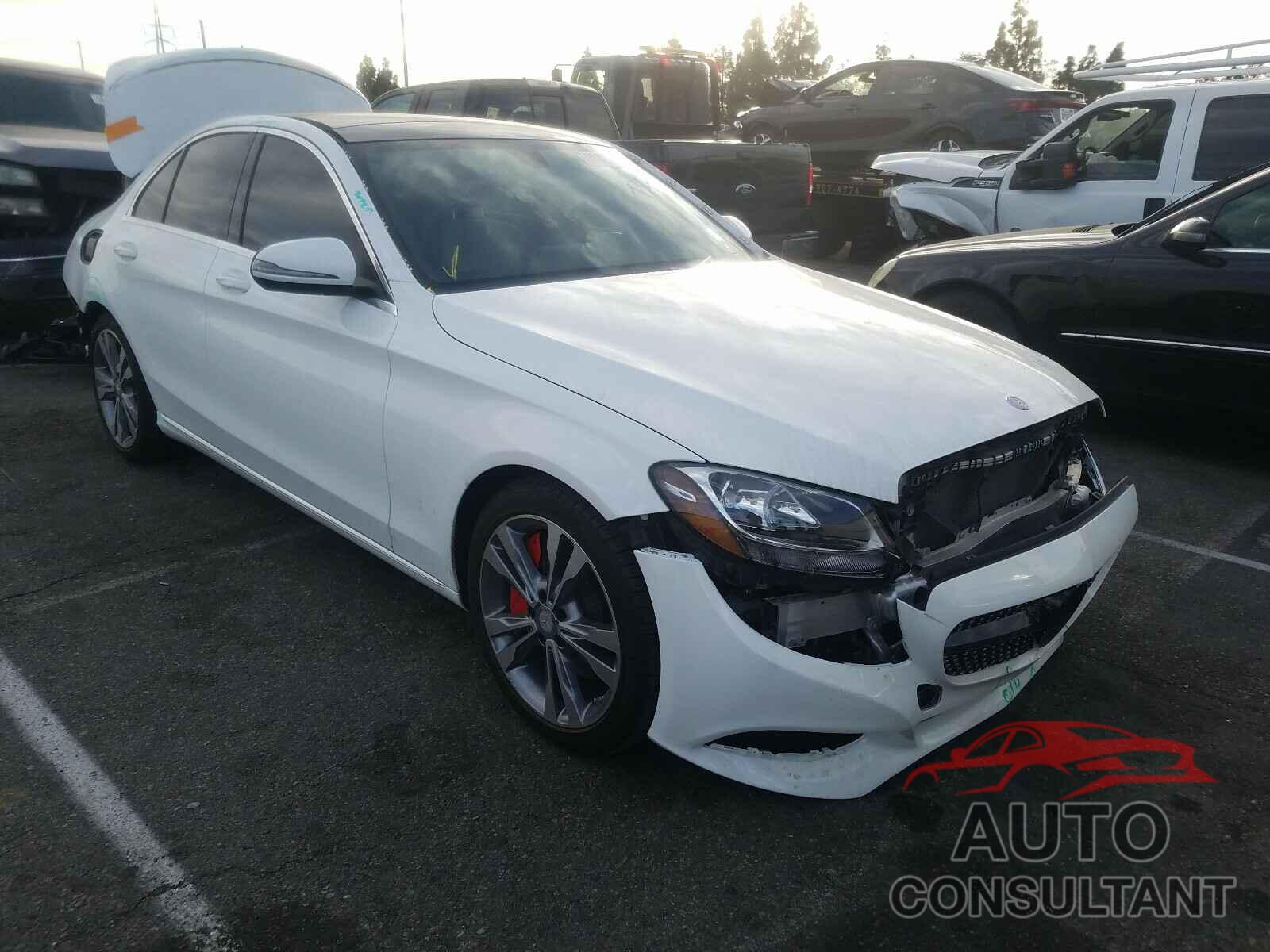 MERCEDES-BENZ C CLASS 2016 - 55SWF4JB4GU174177