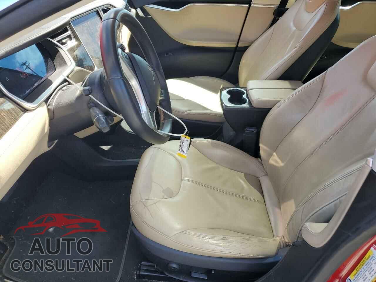 TESLA MODEL S 2013 - 5YJSA1DN0DFP08399