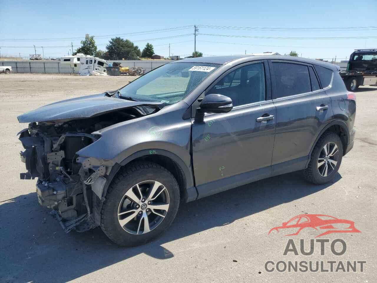 TOYOTA RAV4 2018 - 2T3RFREV2JW704373