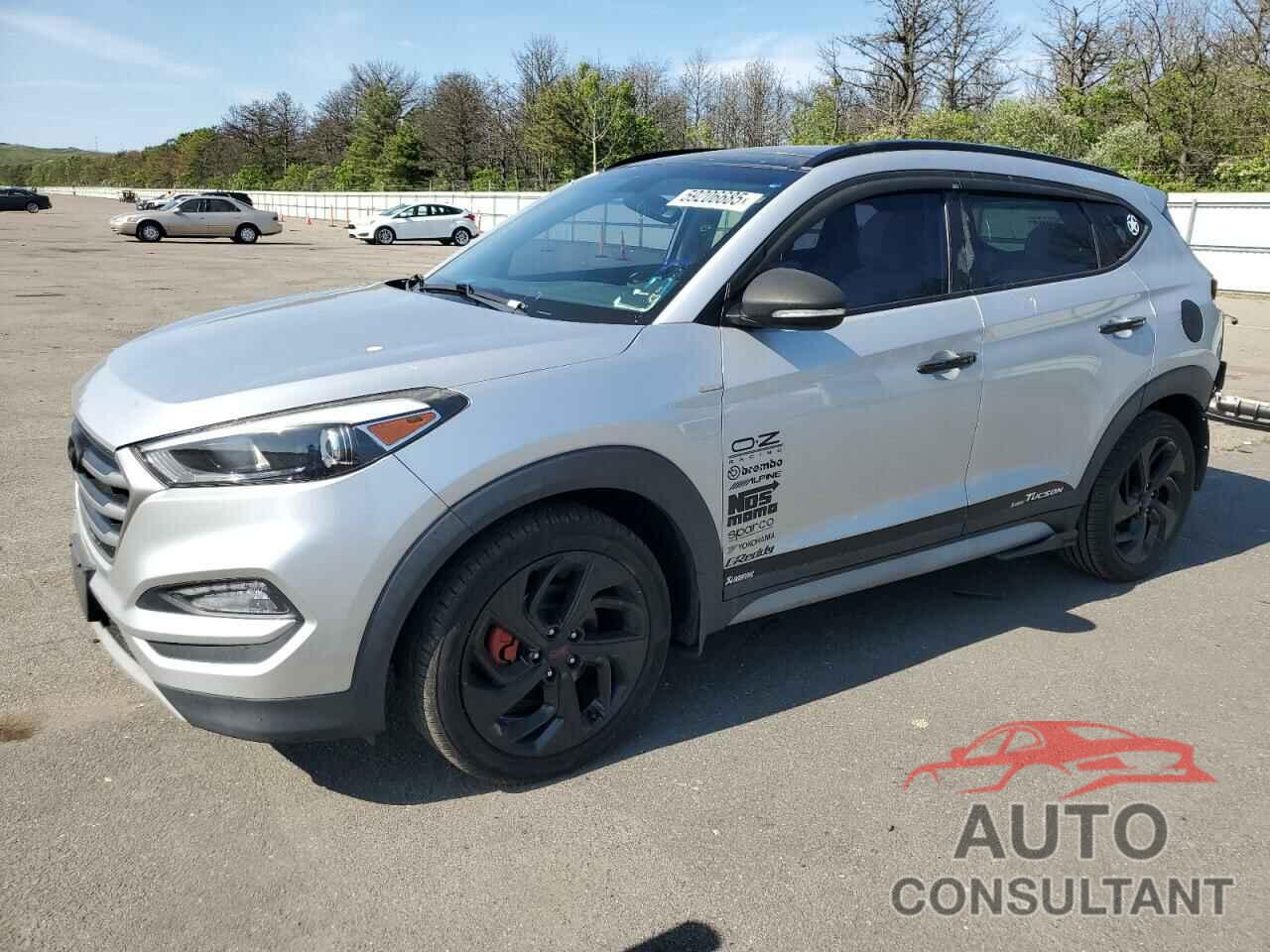 HYUNDAI TUCSON 2018 - KM8J3CA21JU691722