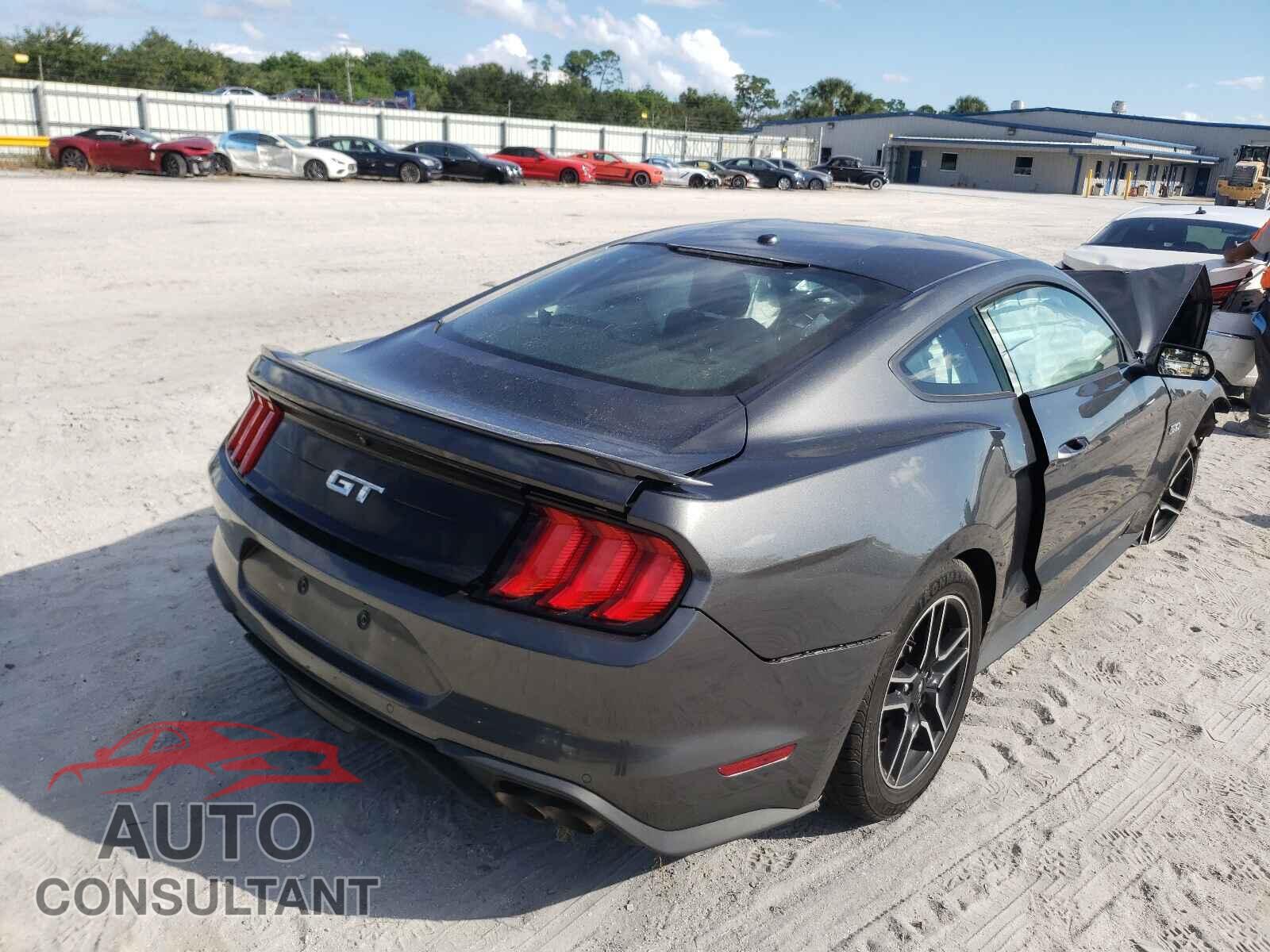FORD MUSTANG 2019 - 1FA6P8CF9K5151645
