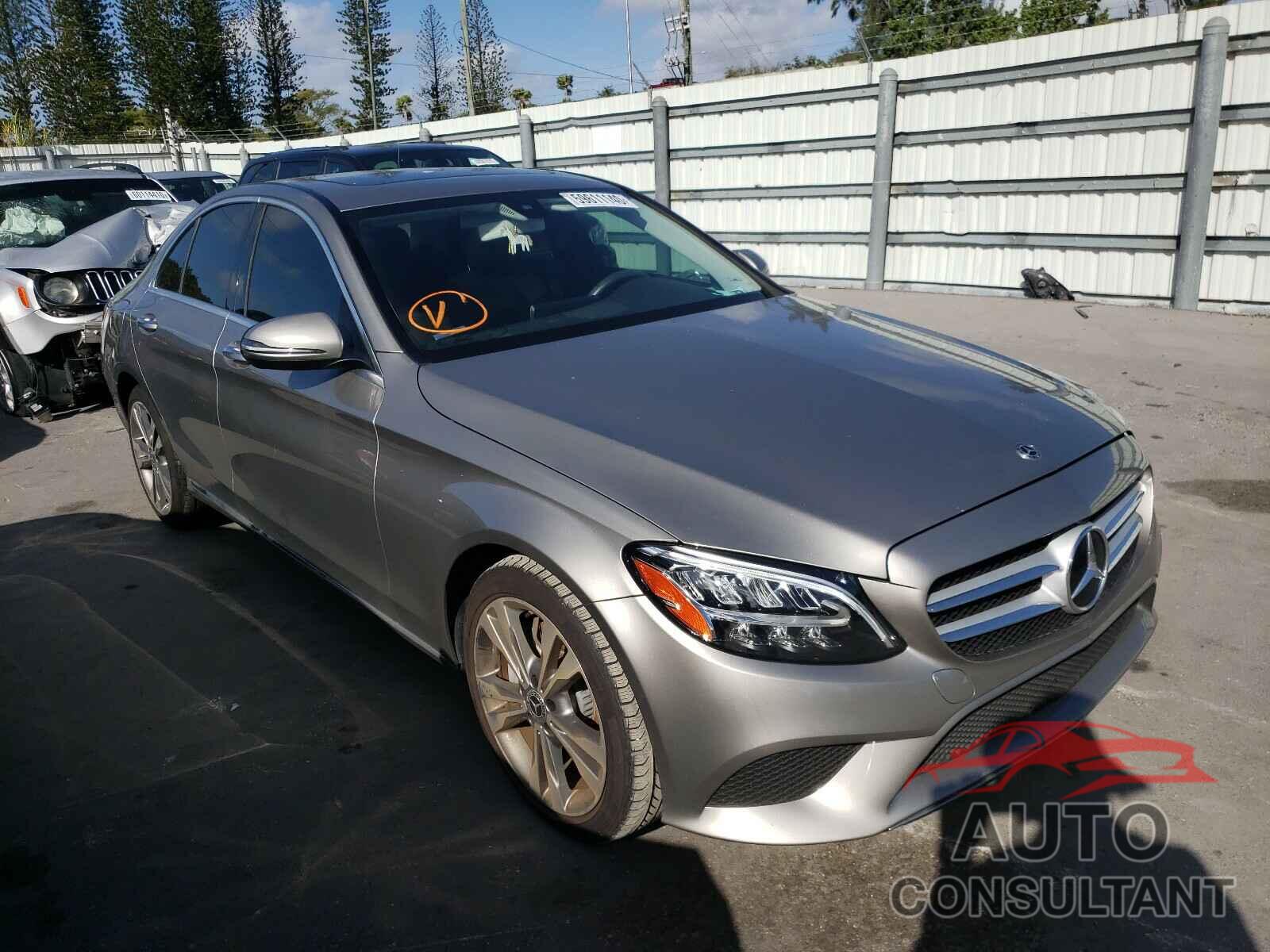 MERCEDES-BENZ C CLASS 2019 - 55SWF8DB2KU315839