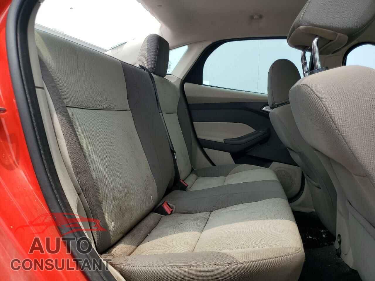 FORD FOCUS 2013 - 1FADP3F21DL260506
