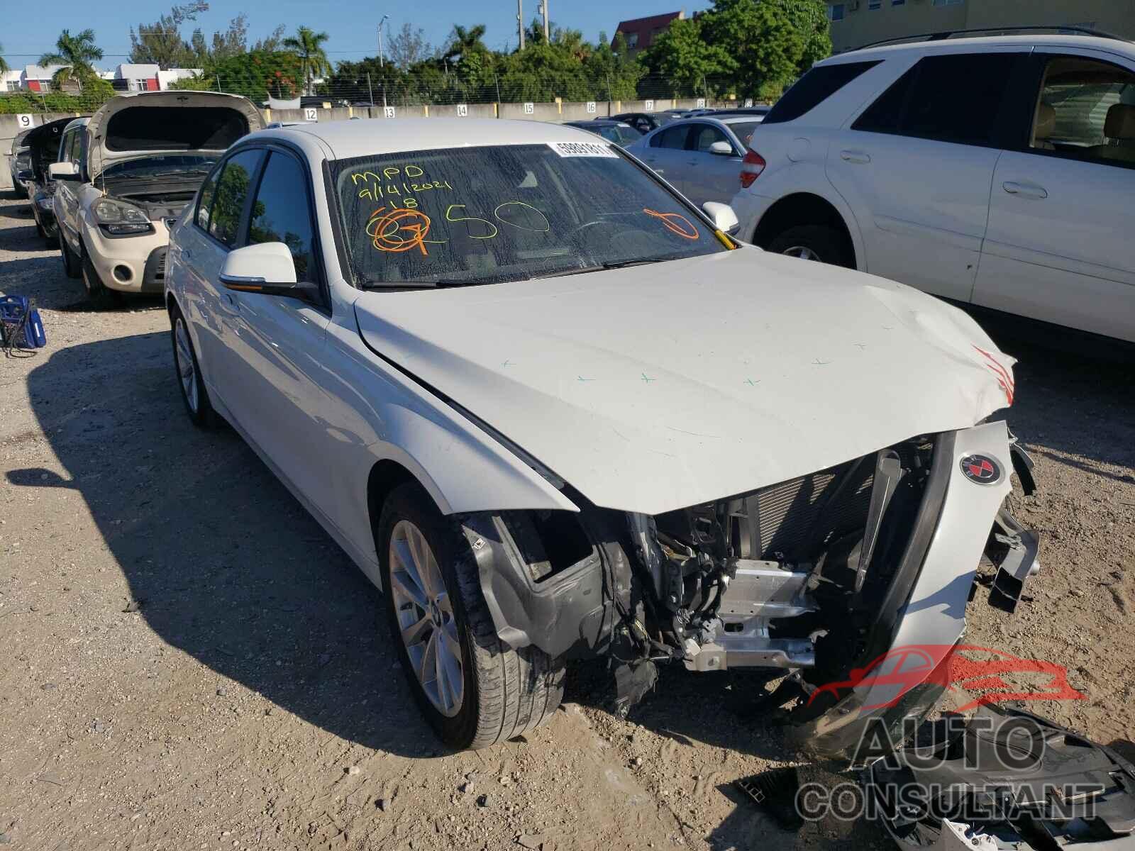 BMW 3 SERIES 2017 - WBA8E1G3XHNU18250