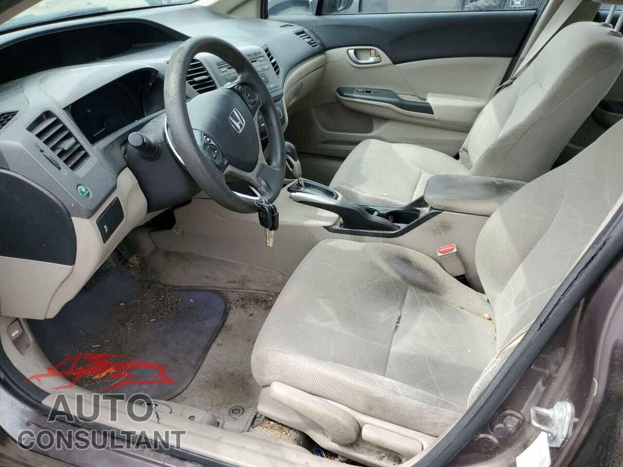 HONDA CIVIC 2012 - 2HGFB2F51CH528263