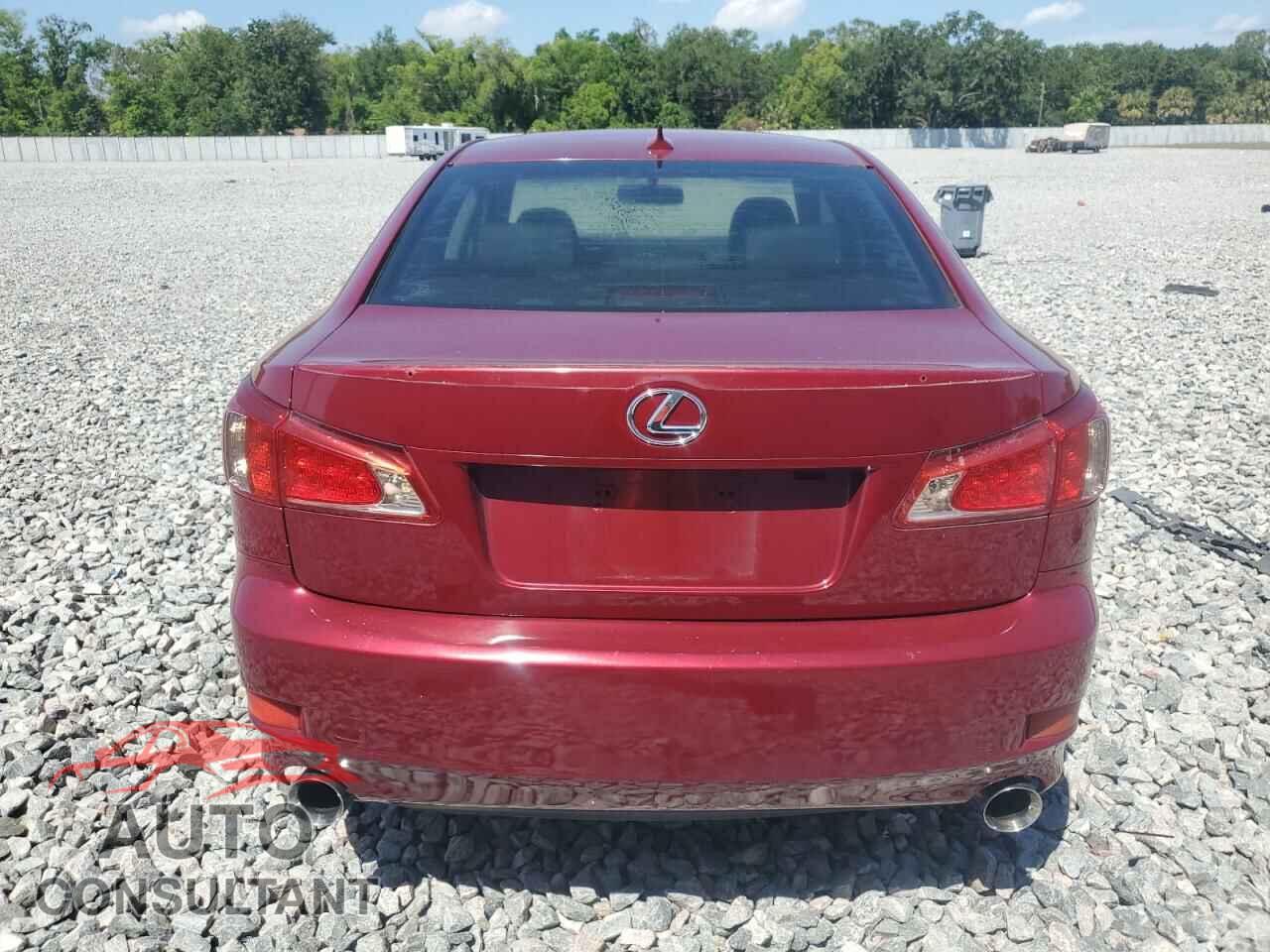 LEXUS IS 2011 - JTHBF5C26B5136445