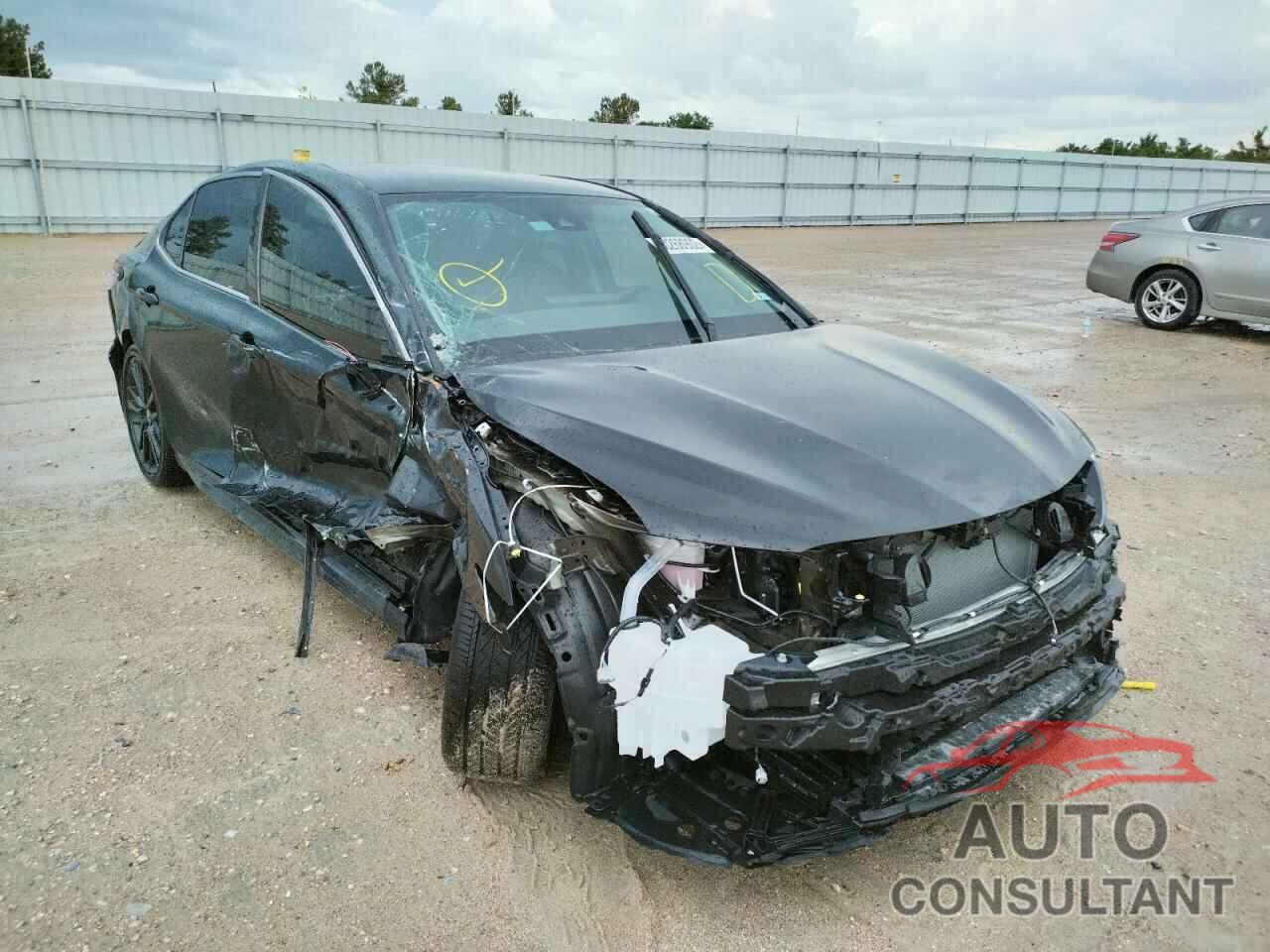 TOYOTA CAMRY 2022 - 4T1K61AKXNU009877
