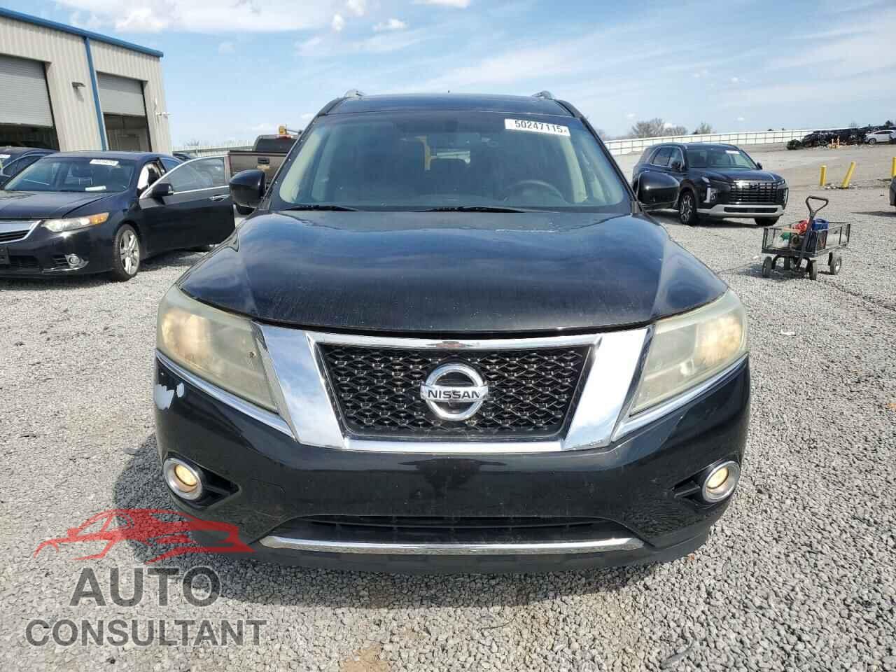 NISSAN PATHFINDER 2013 - 5N1AR2MM8DC657454