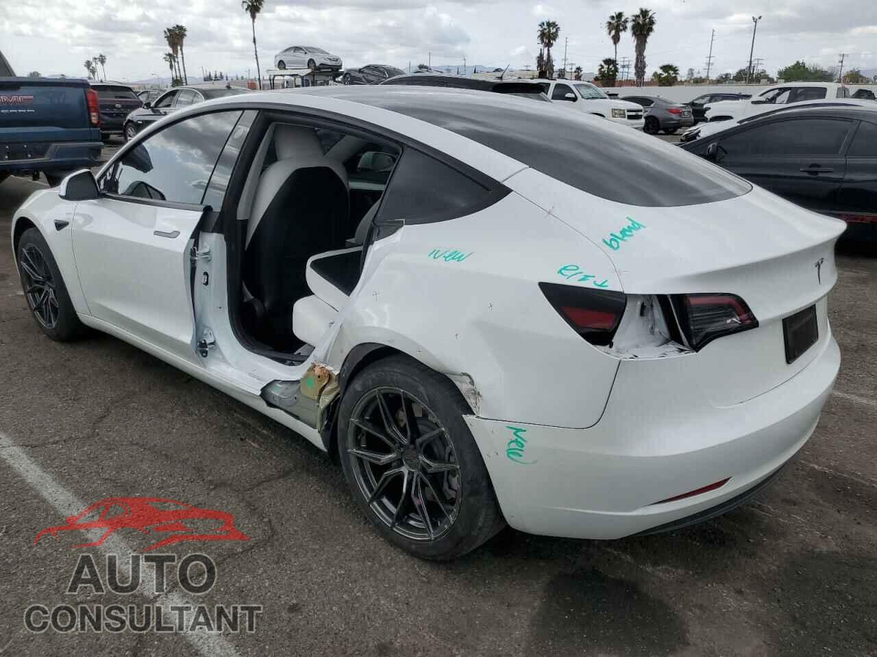TESLA MODEL 3 2023 - 5YJ3E1EA7PF652082