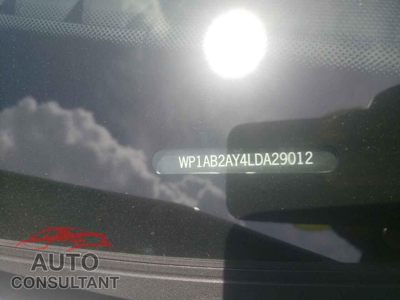 PORSCHE CAYENNE 2020 - WP1AB2AY4LDA29012