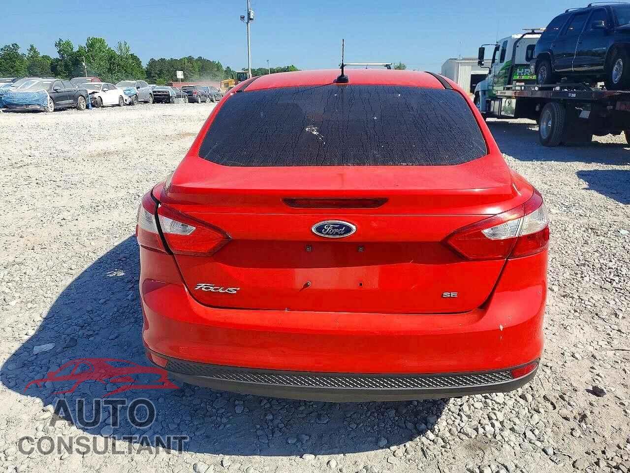 FORD FOCUS 2014 - 1FADP3F21EL149813