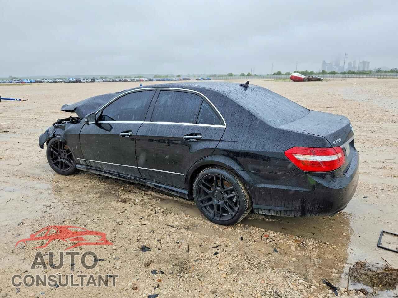 MERCEDES-BENZ E-CLASS 2013 - WDDHF5KB5DA725001