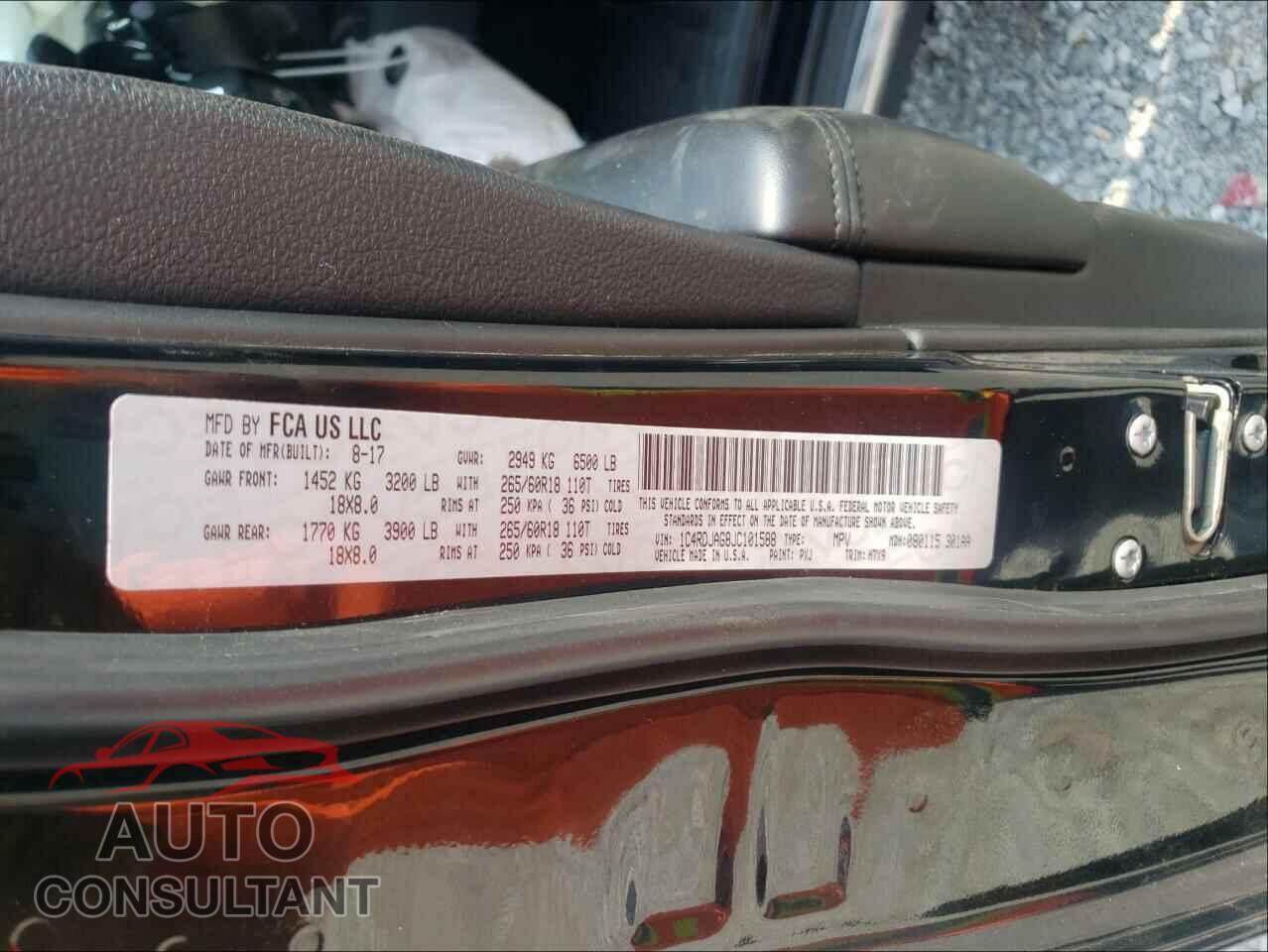 DODGE DURANGO 2018 - 1C4RDJAG8JC101588