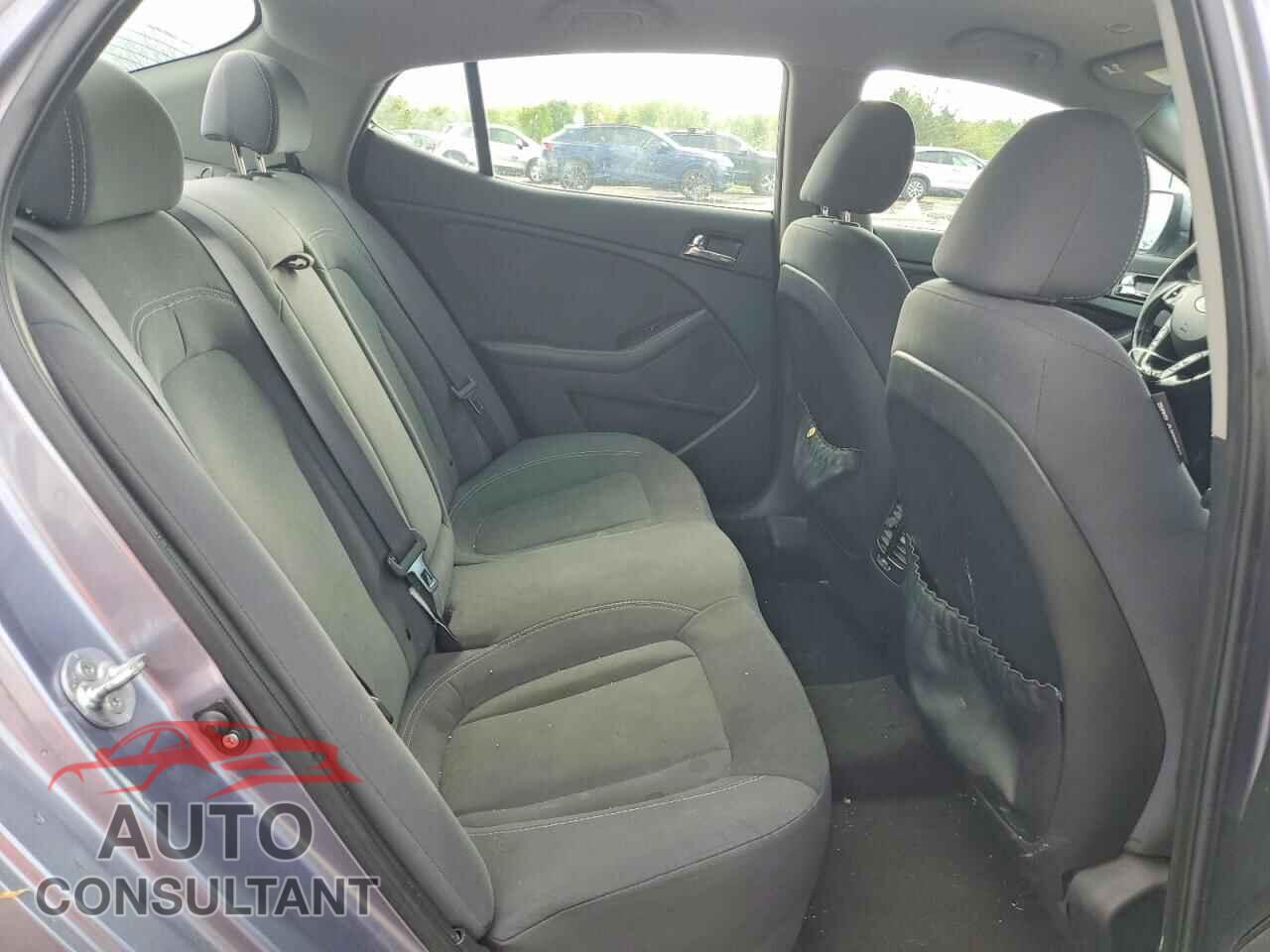 KIA OPTIMA 2011 - KNAGM4AD8B5004733