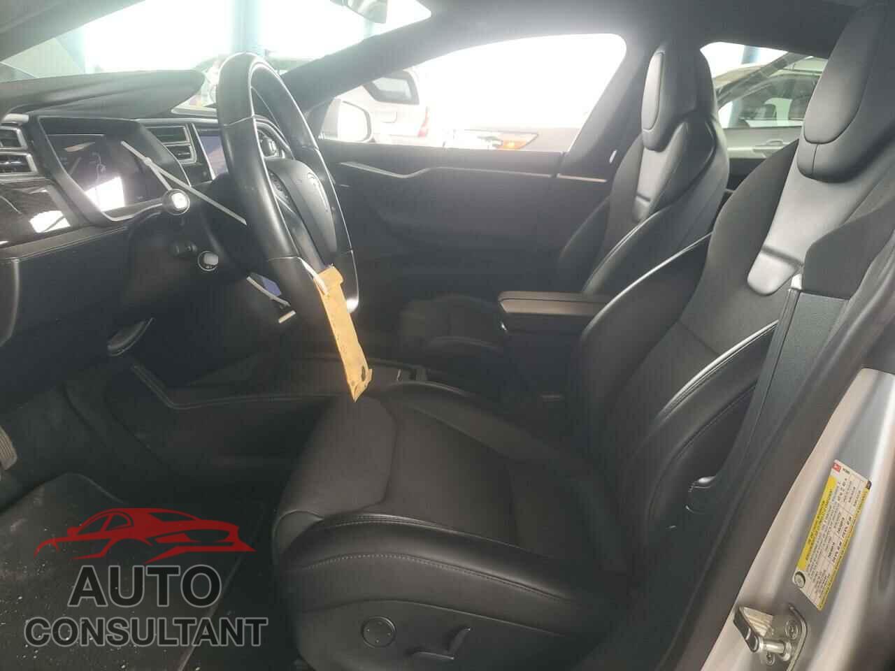 TESLA MODEL S 2017 - 5YJSA1E22HF197885