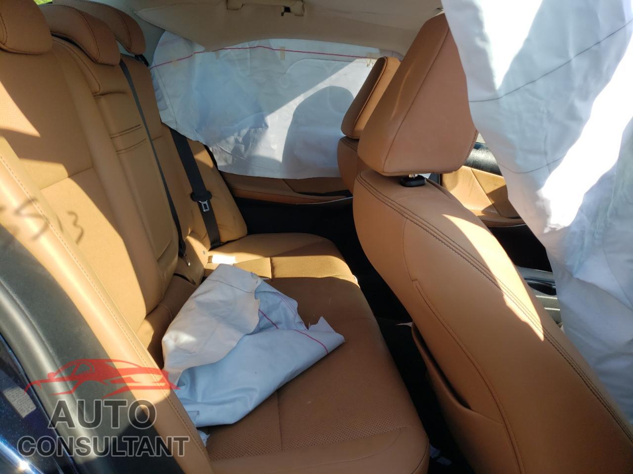 LEXUS IS 2017 - JTHCM1D24H5019666