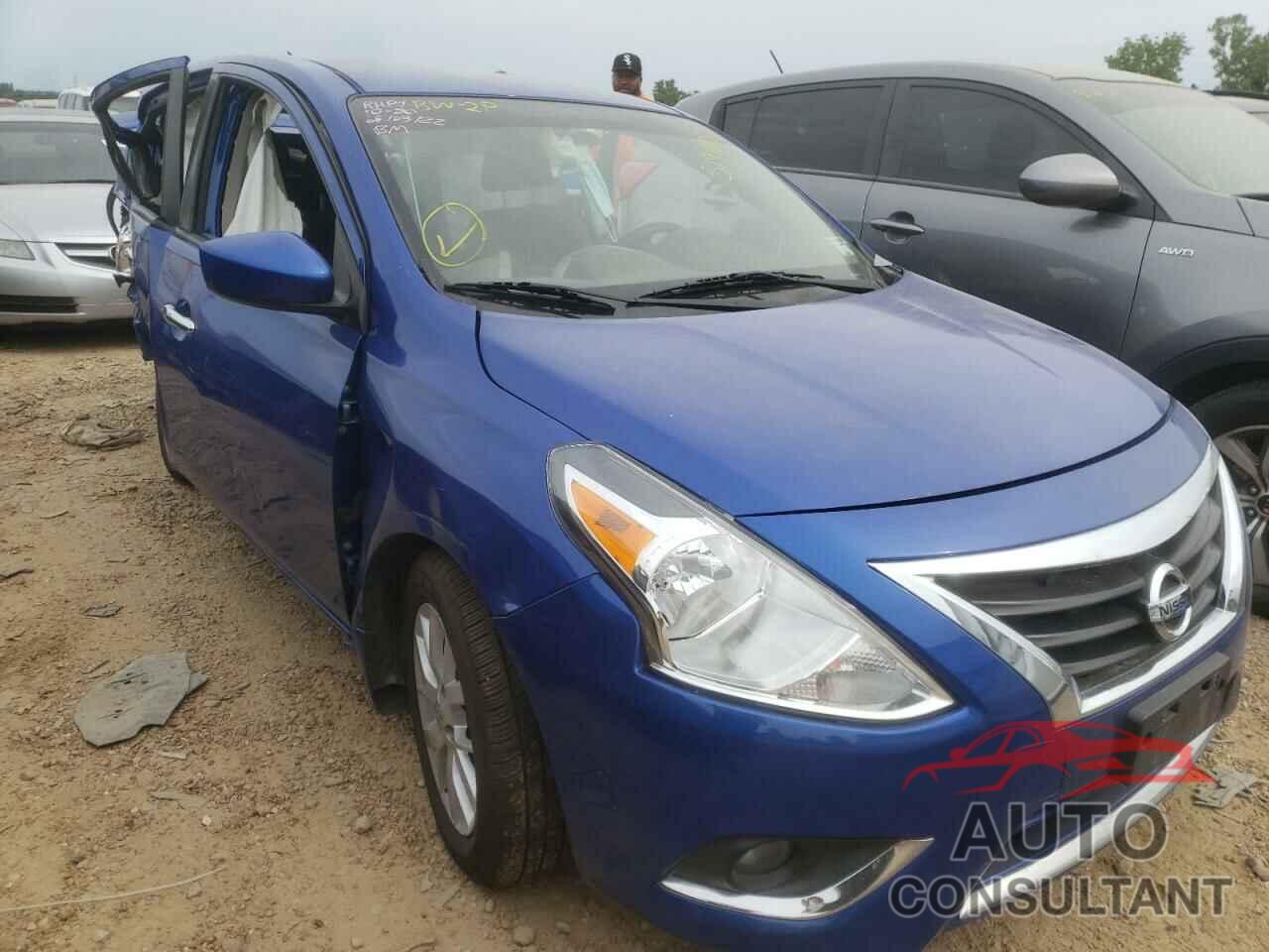 NISSAN VERSA 2017 - 3N1CN7AP4HL805925