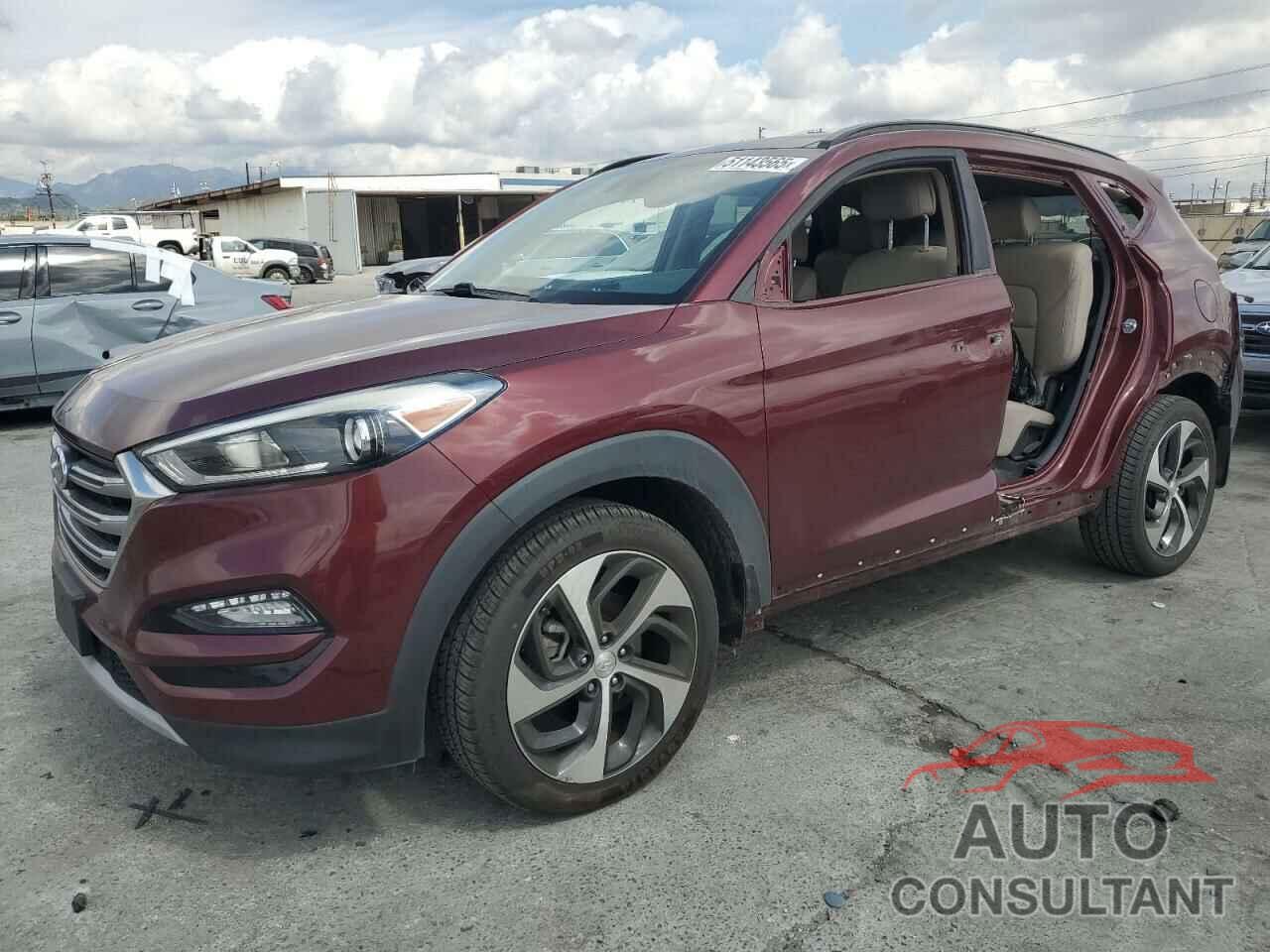 HYUNDAI TUCSON 2017 - KM8J33A28HU335861