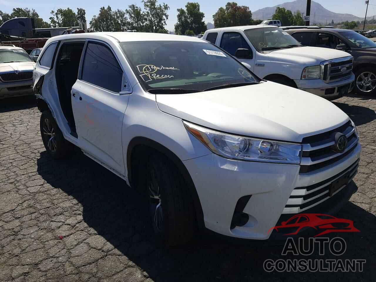 TOYOTA HIGHLANDER 2017 - 5TDZZRFH5HS212500