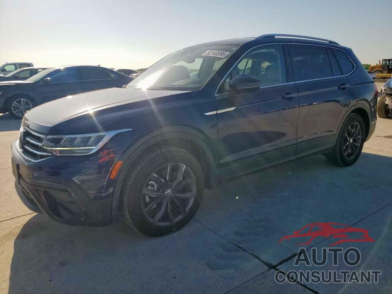 VOLKSWAGEN TIGUAN 2022 - 3VV3B7AX2NM024334