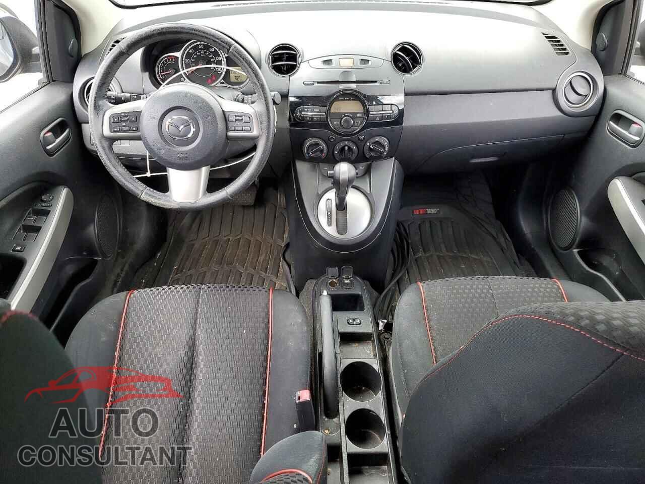 MAZDA 2 2014 - JM1DE1LZ4E0177869
