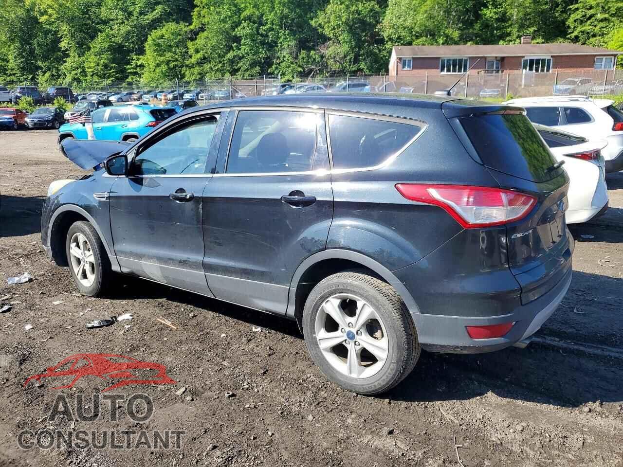 FORD ESCAPE 2015 - 1FMCU0GX2FUC19608