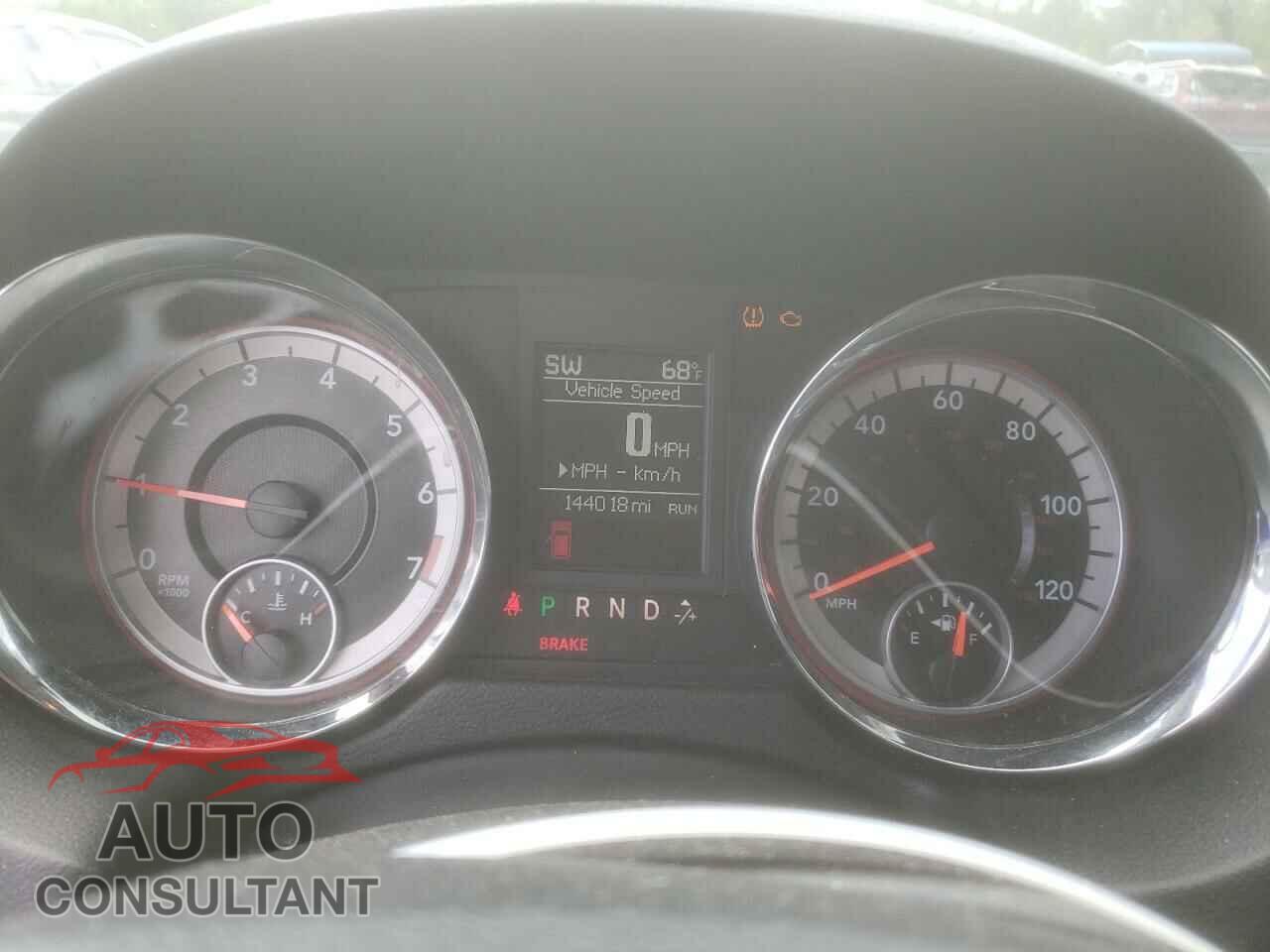 DODGE CARAVAN 2015 - 2C4RDGCG9FR603511