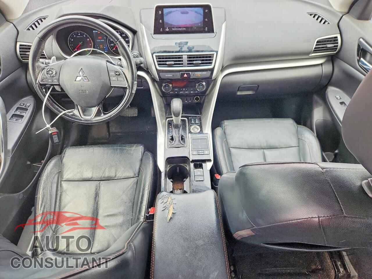 MITSUBISHI ECLIPSE 2018 - JA4AT5AA6JZ050473