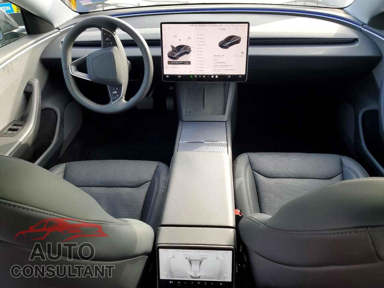 TESLA MODEL 3 2025 - 5YJ3E1EA0SF038953