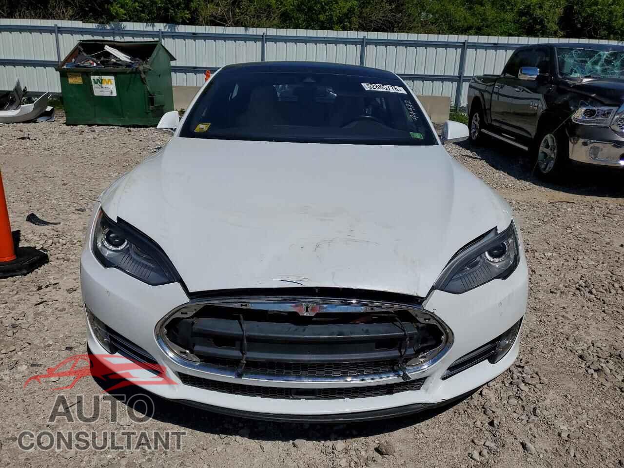 TESLA MODEL S 2015 - 5YJSA1H26FF091982