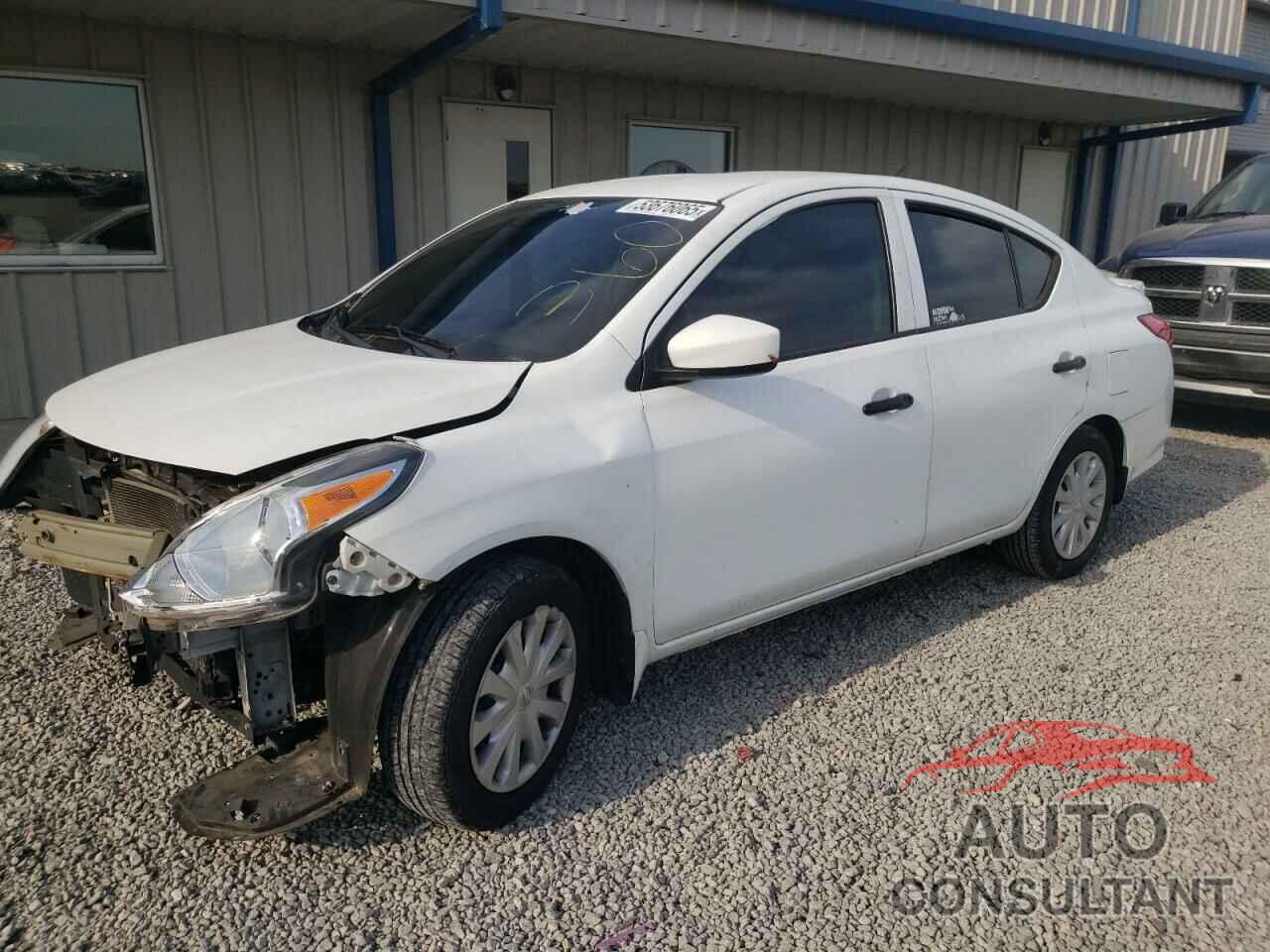 NISSAN VERSA 2017 - 3N1CN7AP0HL852613