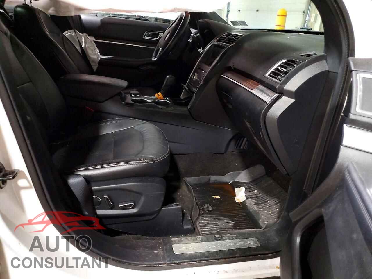 FORD EXPLORER 2018 - 1FM5K8F86JGB15010